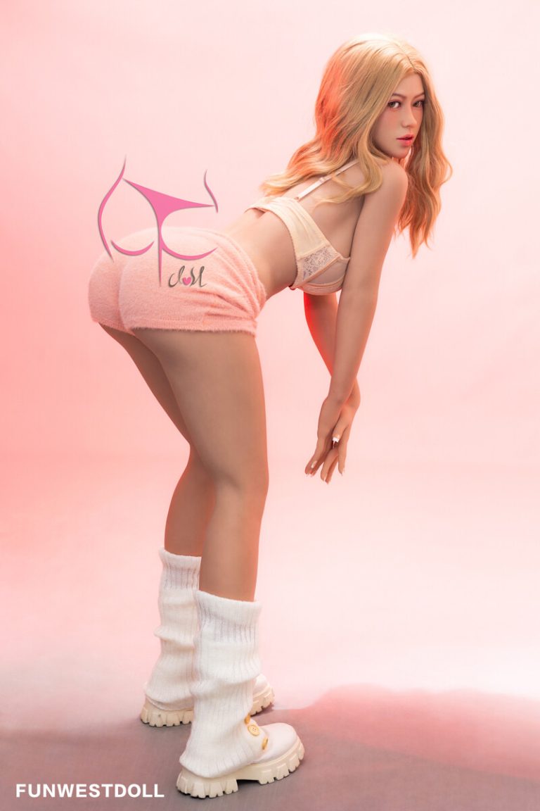 funwest-032-155cm-tpe-sex-doll-lucy at rosemarydoll