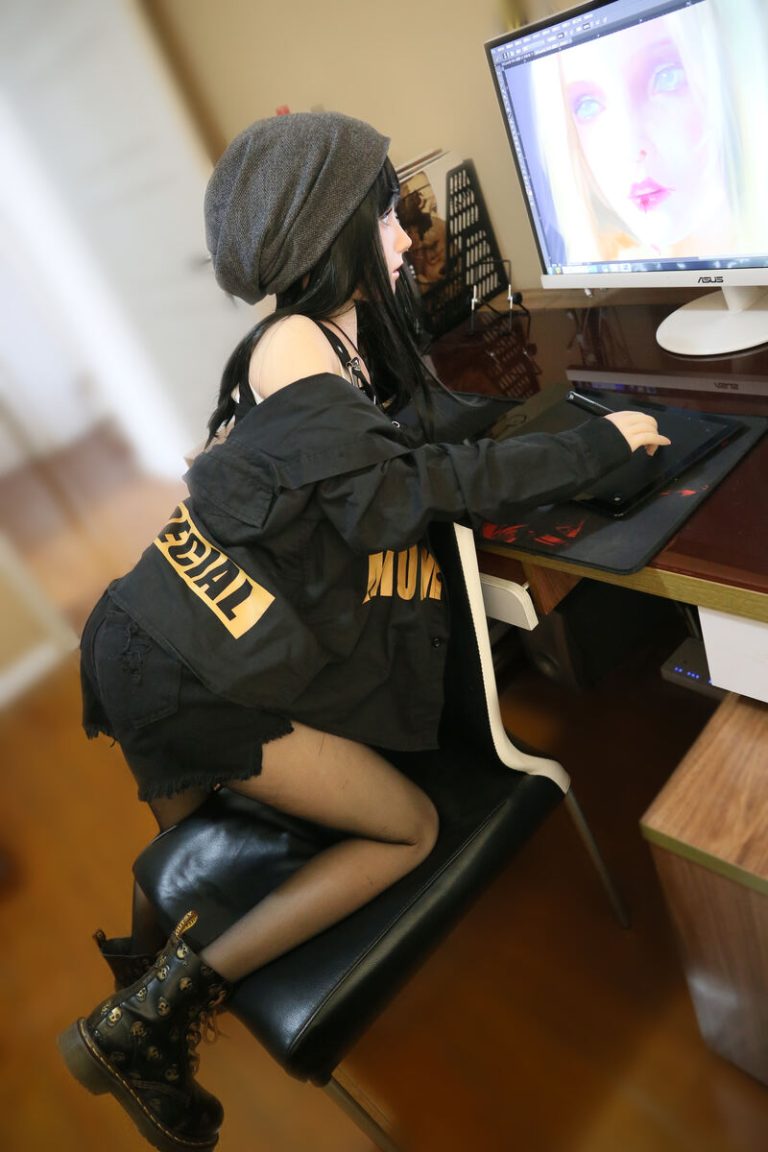 fudoll-J011-148cm-c-cup-siliconehead-tpebody-sex-doll-edward at rosemarydoll