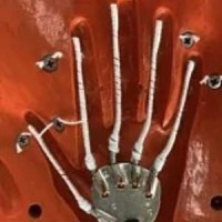 針金の指骨格