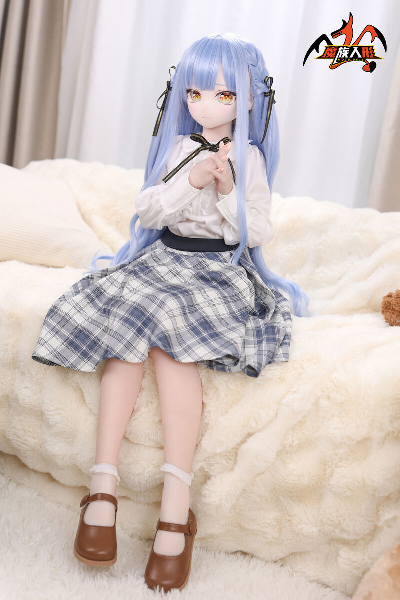可憐な小翔が紡ぐ幻想世界――MozuDoll・小翔