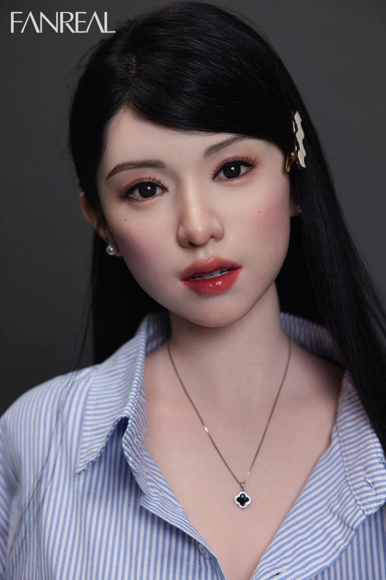 fanreal-155cm-f-cup-silicone-sex-doll-kimmy at rosemarydoll