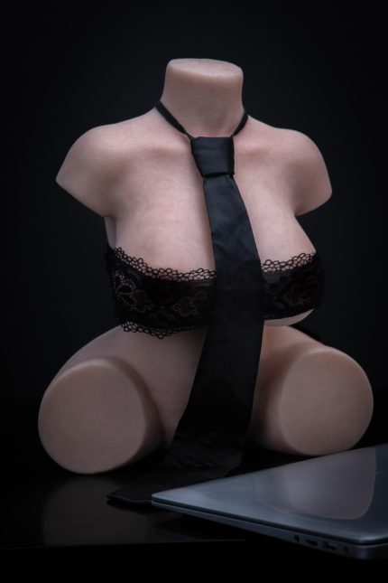 erovenus-34.5cm-silicone-sex-torso-hannah at rosemarydoll