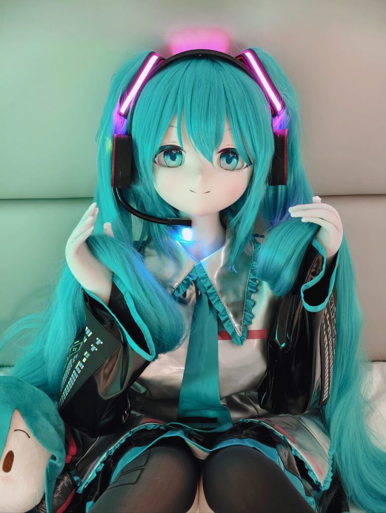 croissantdoll-b03-155cm-siliconehead-tpebody-sex-doll-chuyinweilai at roseamrydoll