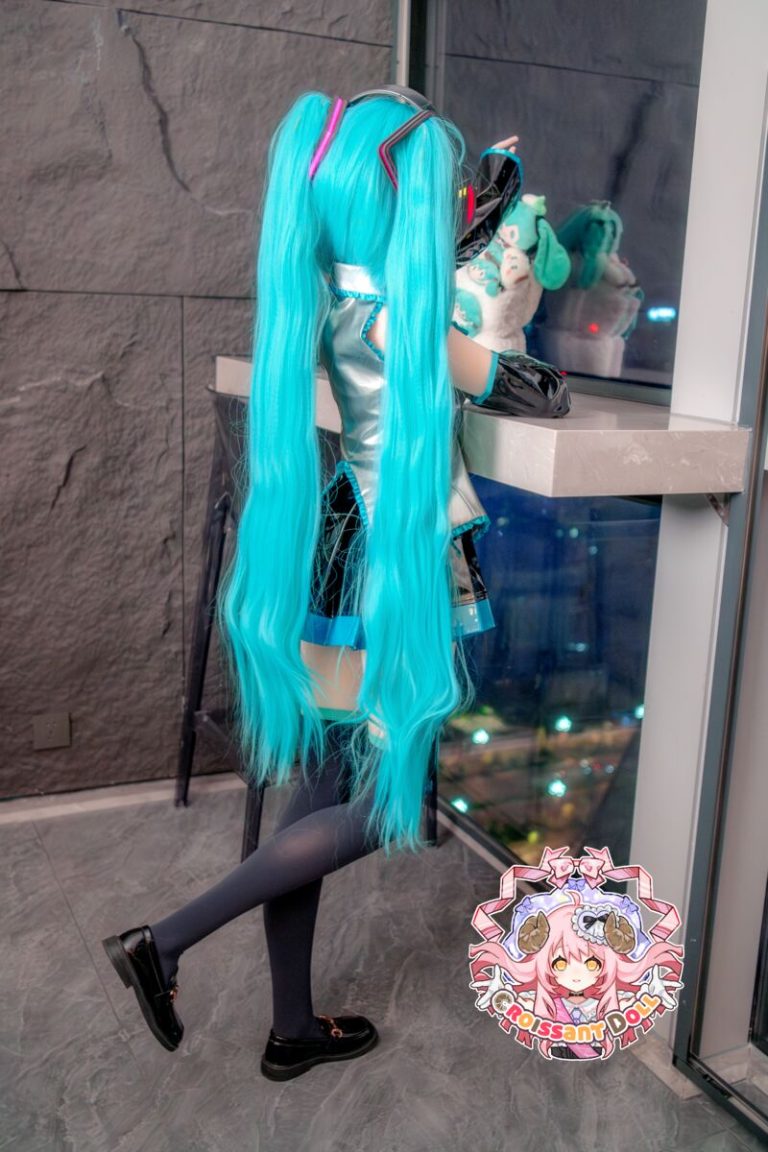 croissantdoll-b03-155cm-siliconehead-tpebody-sex-doll-chuyinweilai at roseamrydoll