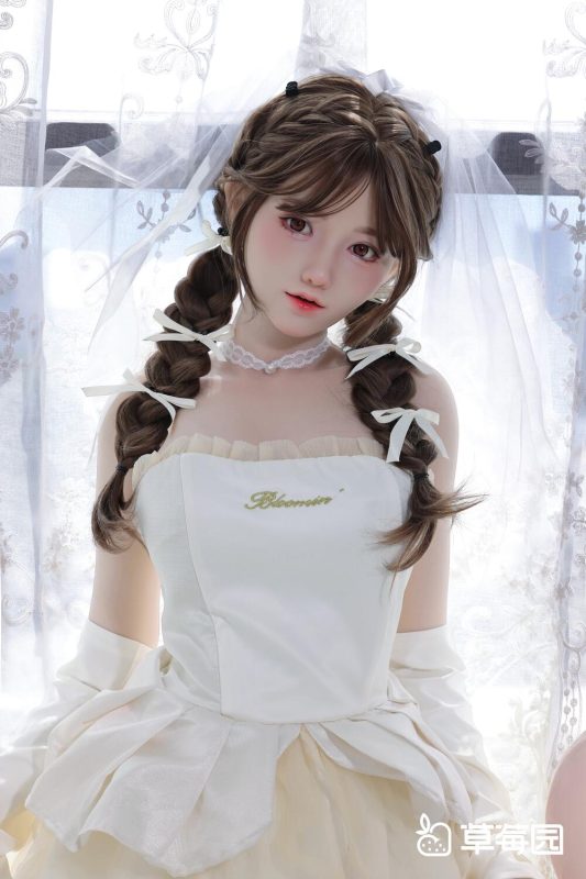 strawberry-garden-164cm-silicone-sex-doll-guoyi at rosemarydoll